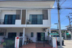 โครงการ แพนนาเซีย วิลล์ : 111/95 หมู่ 5 ซ.ท้องคุ้ง-หนองรี 7 ถ.ท้องคุ้ง-หนองรี นาป่า เมืองชลบุรี ชลบุรี